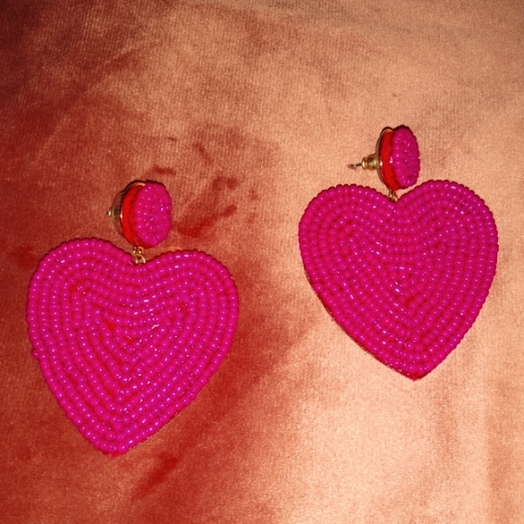 Handmade Large Fuchsia Heart Beaded Earrings Seed Beads Statement Jewelry New - Picture 9 of 10